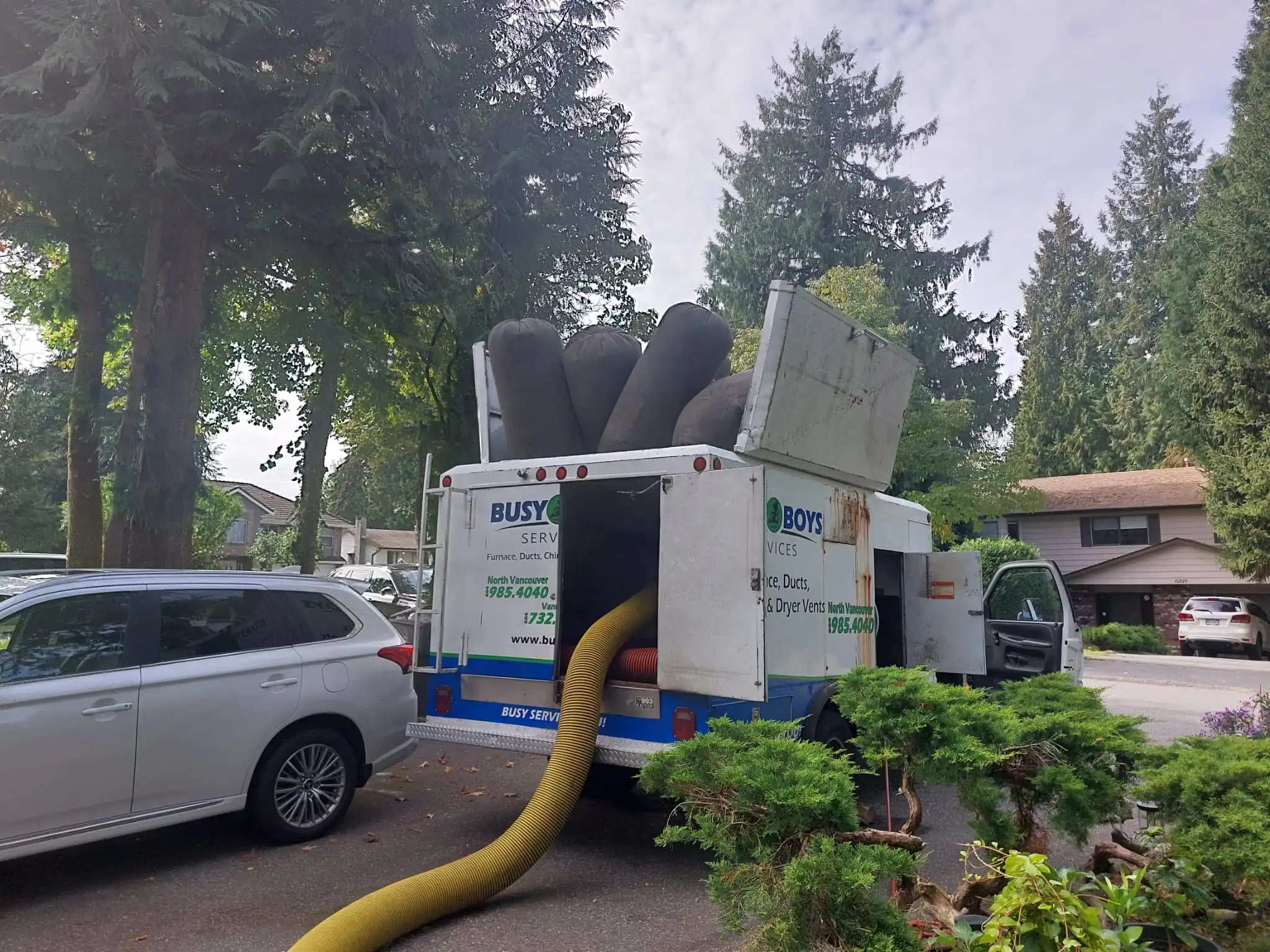 Expert Furnace and Duct Cleaning in Burnaby BC-Trusted-Since-1987-_-Busy-Boys